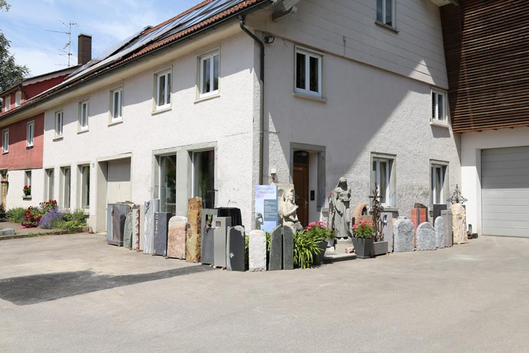 Die Werkstatt von Steinmetz Baldauf in Röthenbach